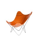 Un reposacabezas extraíble para el sillón de cuero italiano BUTTERFLY (marrón dorado)