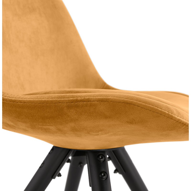 Chaise vintage et industrielle en velours pieds en bois noir ALINA (Moutarde) - image 61125